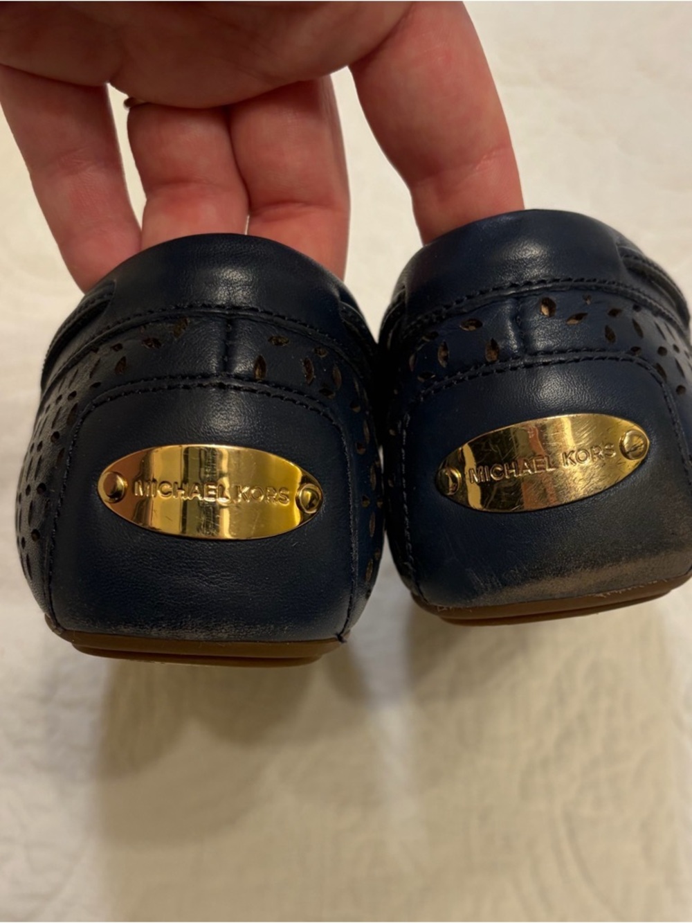 Michael Kore Navy Daisy Moccasin Flats w/Box - Picture 7 of 9